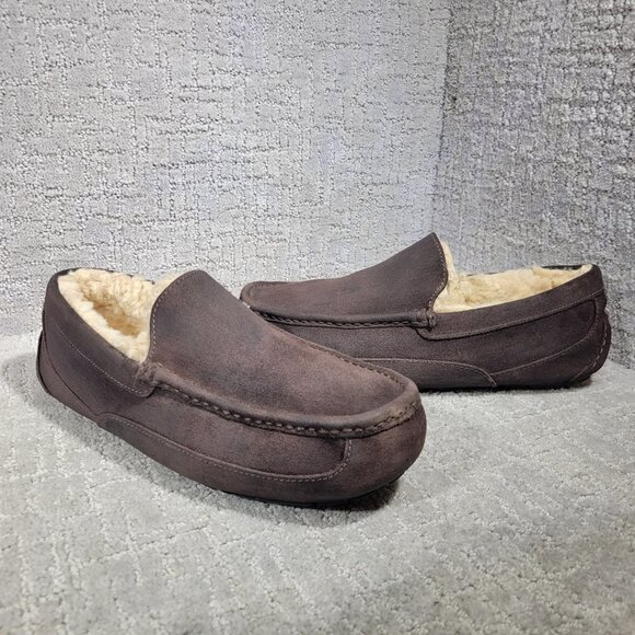 Ugg Ascot Men's Size 11EEE US Brown Suede Slip On Wool Shearling Shoes 1103889 - Picture 9 of 10